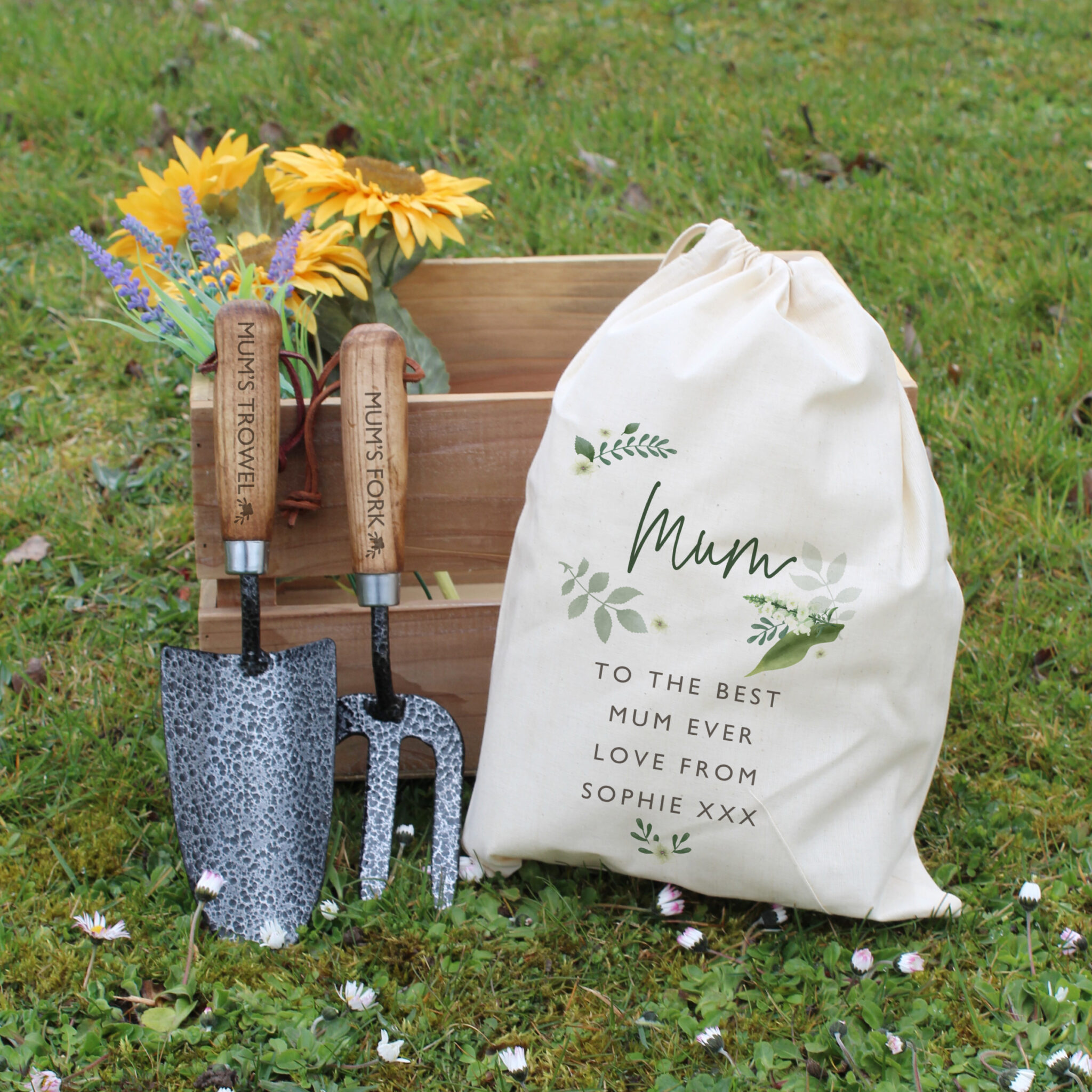 Personalised Floral Gardening Tool Set - Personalised Mother's Day Gift Ideas Personalised Floral Gardening Tool Set - Personalised Mother's Day Gift Ideas