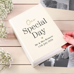 Personalised Black & Gold Free Text 6x4 Album